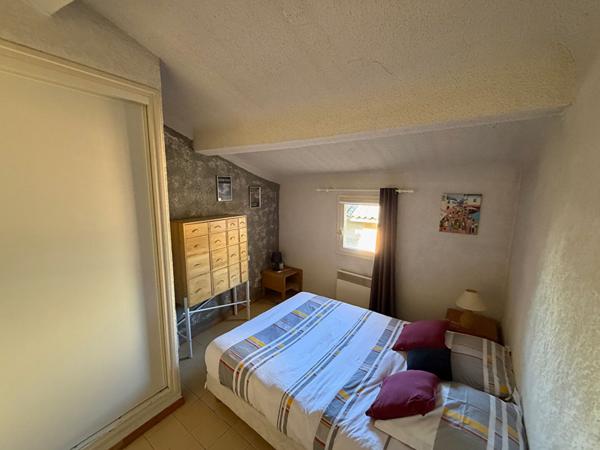 A LOUER  - AIX EN PROVENCE - COURS MIRABEAU - T2 MEUBLE  sur deux niveaux