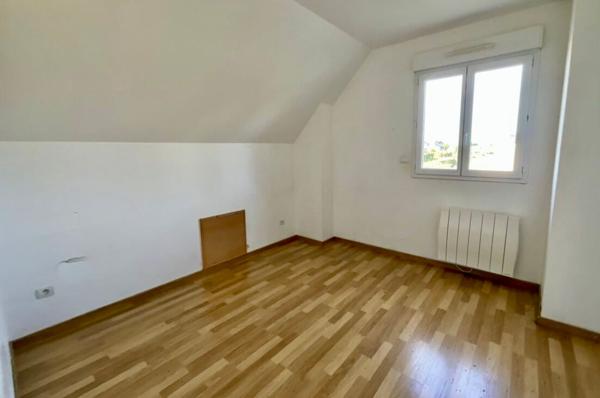 Maison familiale 7 pièces 135m² Saint-Denis-de-l'Hôtel