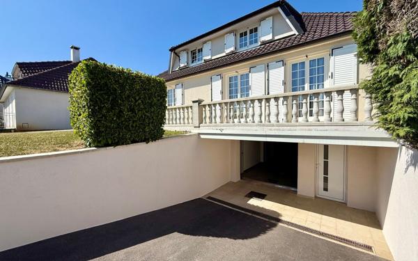 Maison à vendre    7 pièces • 148,61 m2 Heillecourt