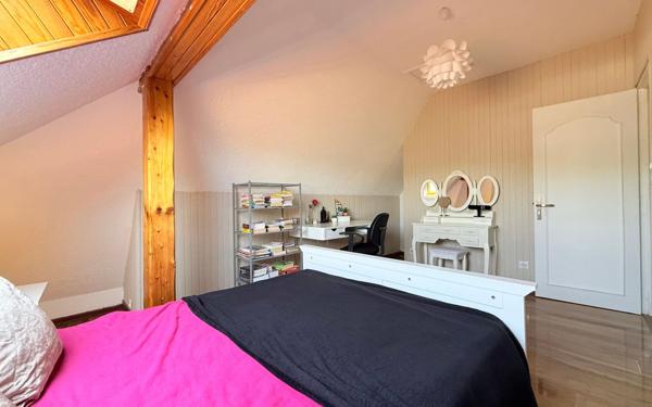 Maison à vendre    7 pièces • 148,61 m2 Heillecourt