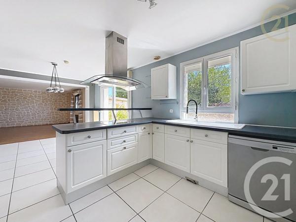 Maison à vendre  7 pièces - 180 m 2   THOMERY  - 77