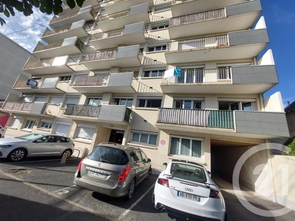 Appartement F4 à vendre  4 pièces - 65 m 2   CHATEAUROUX  - 36