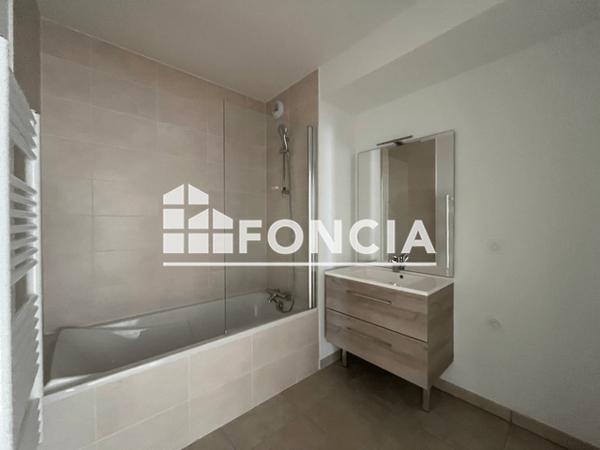 Location Appartement 3 pièces 79.65 m² - Bordeaux 33100