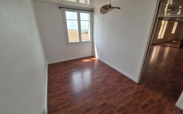 Appartement à louer    3 pièces •  Béziers