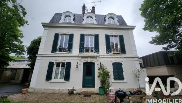Location appartement 3 pièces 65 m² Soisy-sur-Seine