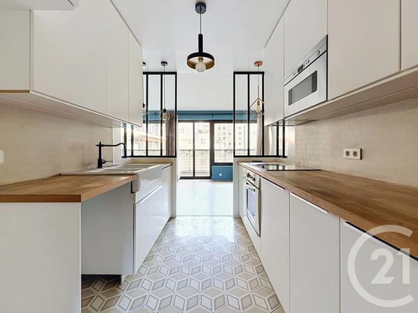 Appartement F3 à vendre  3 pièces - 74,07 m 2   SURESNES  - 92