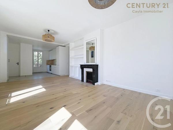 Appartement F3 à vendre  3 pièces - 74,07 m 2   SURESNES  - 92