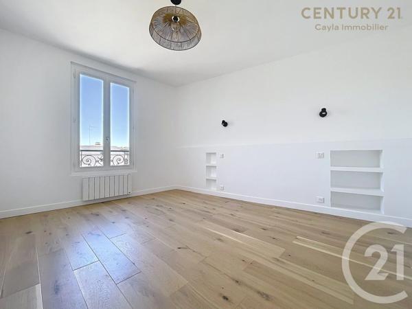 Appartement F3 à vendre  3 pièces - 74,07 m 2   SURESNES  - 92