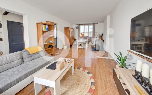 Maison à vendre    5 pièces •  Nanteuil-le-Haudouin