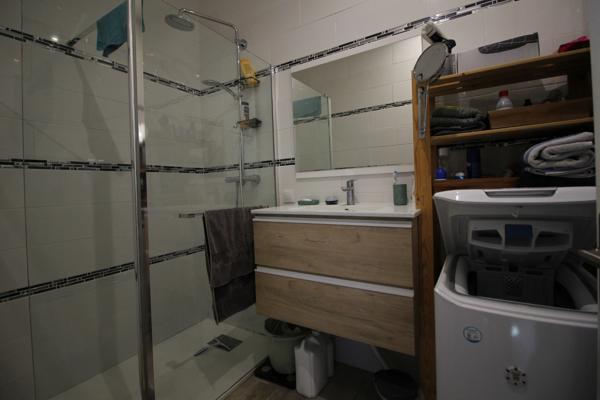 Maison 3 pièces de plain-pied VAIRES SUR MARNE (77)