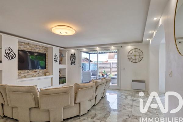 Maison à vendre 6 pièces 114 m² Saint-Brice-sous-Forêt