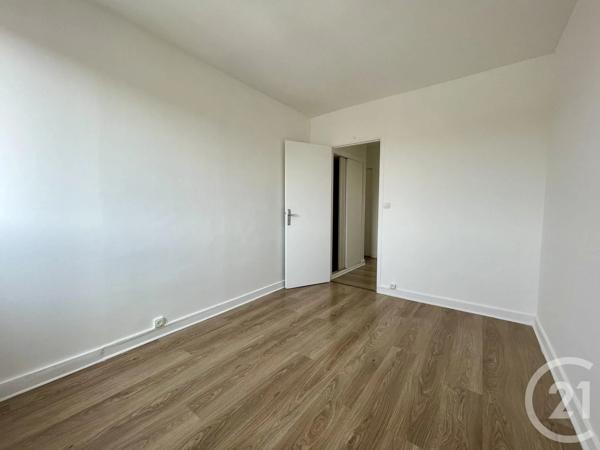 Appartement F4 à vendre  4 pièces - 70,44 m 2   VILLEPARISIS  - 77