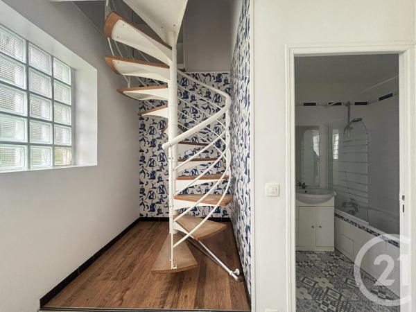 Appartement T3 à vendre  3 pièces - 68 m 2   CHARTRES  - 28
