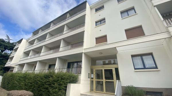 Appartement 4 pièce(s) 2 chambre(s) 78.4 m²