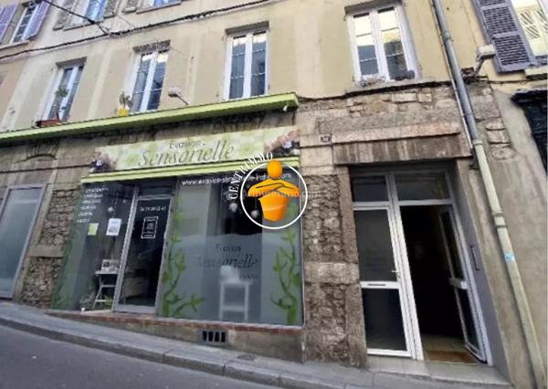 Location Local commercial 1 pièces 50 m2 à Vienne