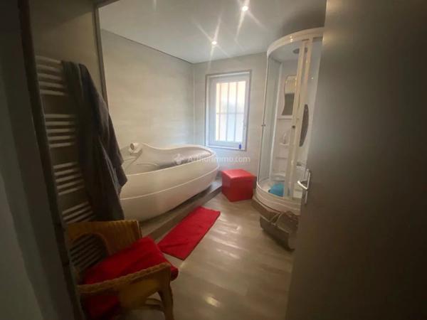 Location Local commercial 1 pièces 50 m2 à Vienne