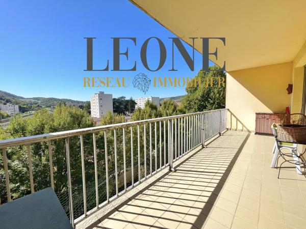 Appartement 5 pièce(s) 3 chambre(s) 94 m²