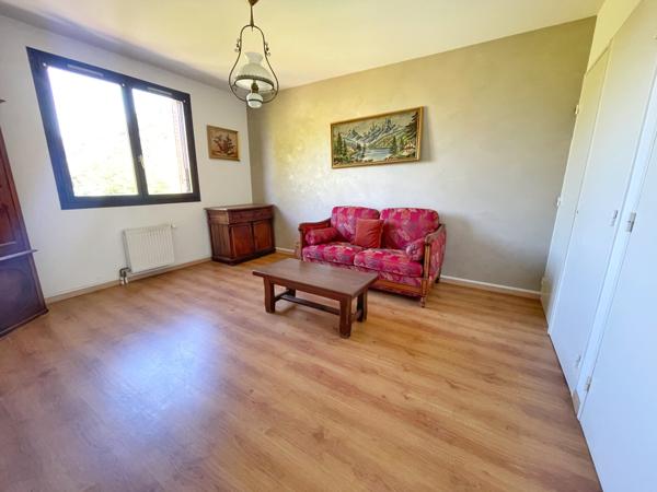 Appartement 5 pièce(s) 3 chambre(s) 94 m²
