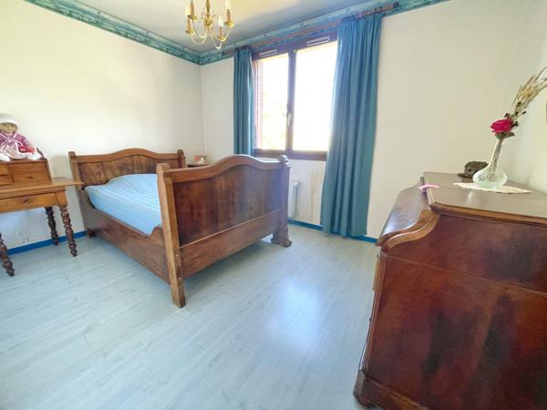 Appartement 5 pièce(s) 3 chambre(s) 94 m²
