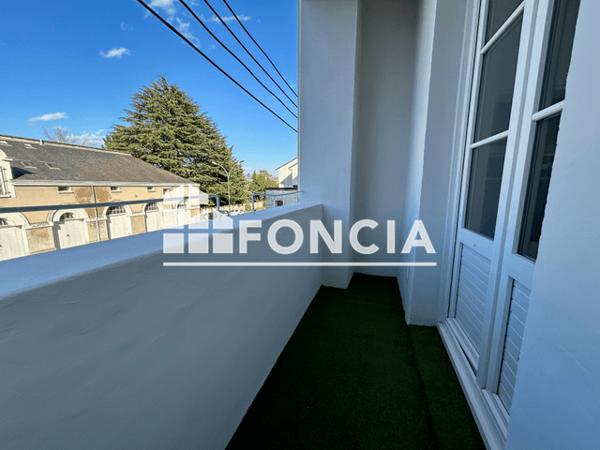 Location Appartement 2 pièces 50.4 m² - 5 BOULEVARD ARISTIDE BRIAND Chatellerault 86100