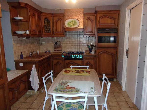Maison individuelle avec une forêt attenante de 2 hectares