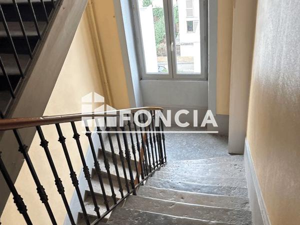 Location Appartement 2 pièces 52.49 m² - 36 RUE DES DOCKS Lyon 69009