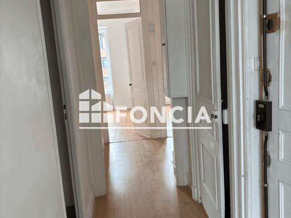 Location Appartement 2 pièces 52.49 m² - 36 RUE DES DOCKS Lyon 69009