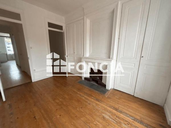 Location Appartement 2 pièces 52.49 m² - 36 RUE DES DOCKS Lyon 69009