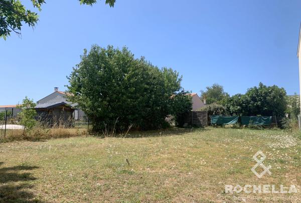 Fouras, beau terrain constructible d'une surface de 361m2.