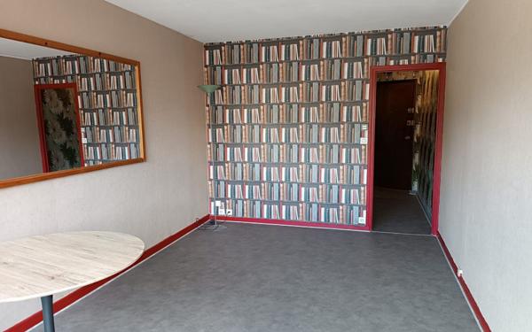 Appartement à louer    1 pièce •  Gradignan