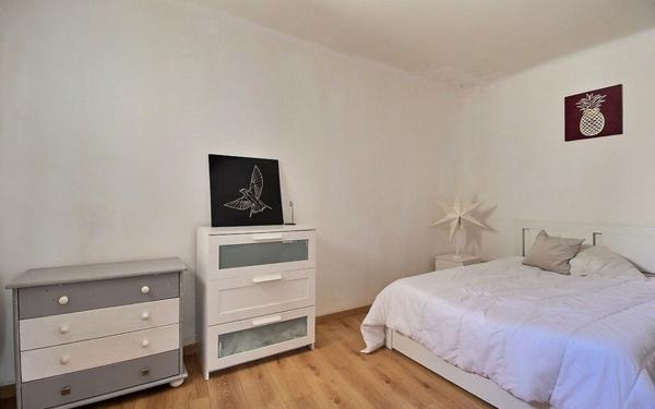 Appartement à vendre    3 pièces • 60,45 m2 Carpentras