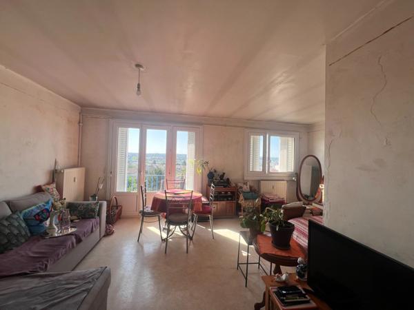 Appartement à vendre— Secteur Bénédictins / Cathédrale 4 pièces LIMOGES (87)