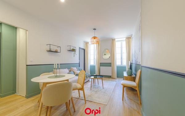 Appartement à louer    2 pièces •  La Rochelle