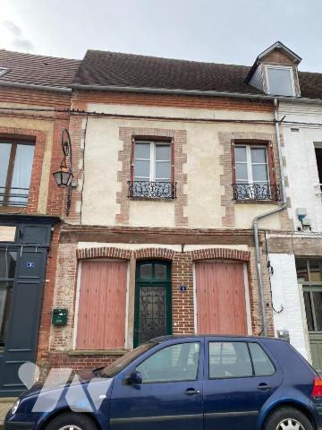 MOULINS LA MARCHE - Maison de ville