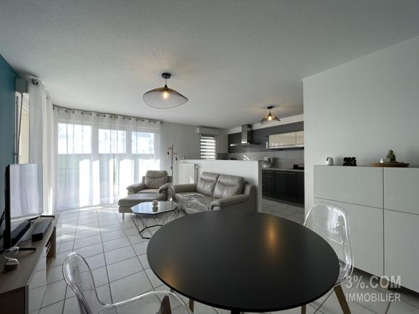 3%.COM - EXCLUSIVITÉ LAMPERTHEIM, F4 de 79,57m²,1 parking,1 garage,1 cave complètent ce bien. Lampertheim (67450)