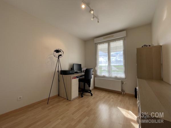 3%.COM - EXCLUSIVITÉ LAMPERTHEIM, F4 de 79,57m²,1 parking,1 garage,1 cave complètent ce bien. Lampertheim (67450)