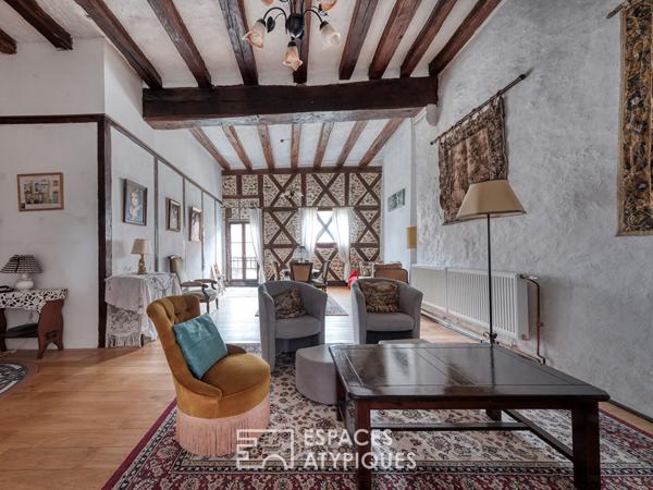 Ancien relais de poste au coeur du bourg de Chatillon sur loire