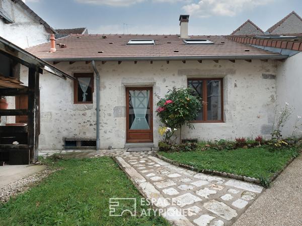 Ancien relais de poste au coeur du bourg de Chatillon sur loire