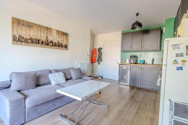Appartement 2 pièces avec parking - Résidence récente de 2023
