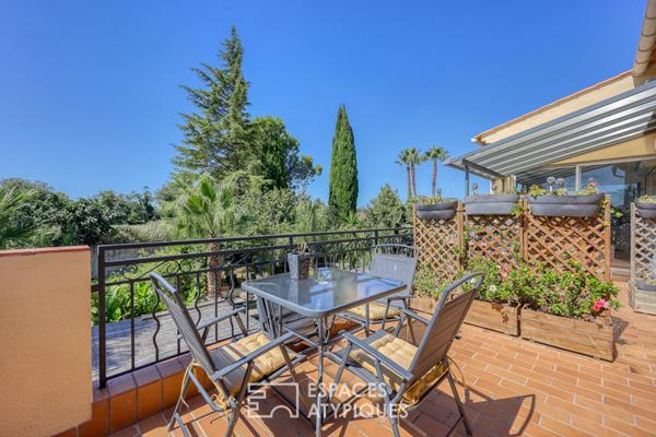 Ensemble immobilier grand format avec piscine hors norme