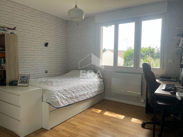 Secteur recherché - Maison individuelle à vendre avec beau jardin arboré, 3 chambres, 115 m²