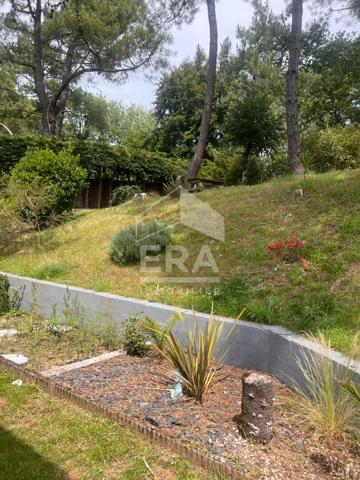 Secteur recherché - Maison individuelle à vendre avec beau jardin arboré, 3 chambres, 115 m²