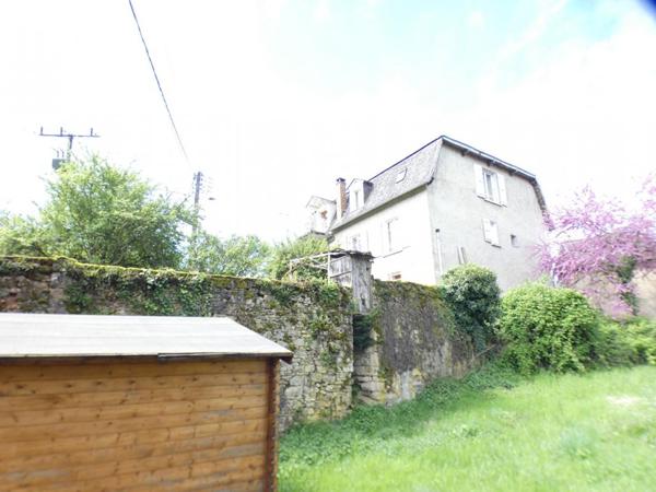 Grande maison familiale 245 m² ou investissement locatif 3 appartements ou les deux