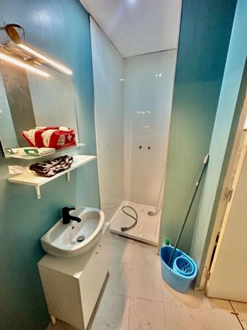 EXCLUSIVITÉ - Local commercial / bureau à vendre CHATEAUNEUF DU FAOU (29)