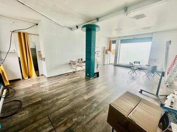 EXCLUSIVITÉ - Local commercial / bureau à vendre CHATEAUNEUF DU FAOU (29)