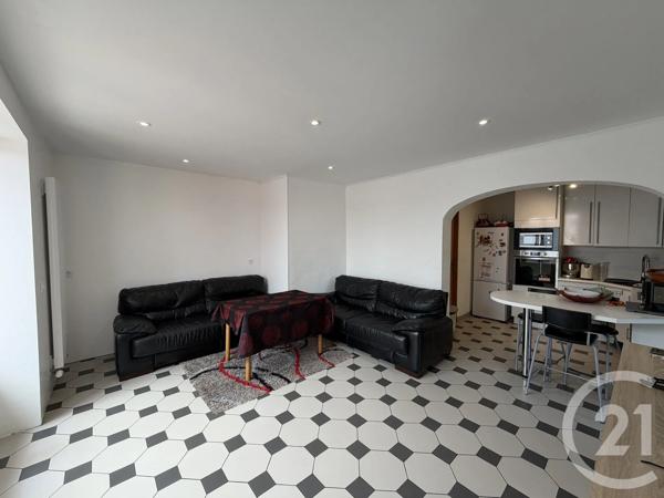Maison à vendre  4 pièces - 102 m 2   DAMPARIS  - 39