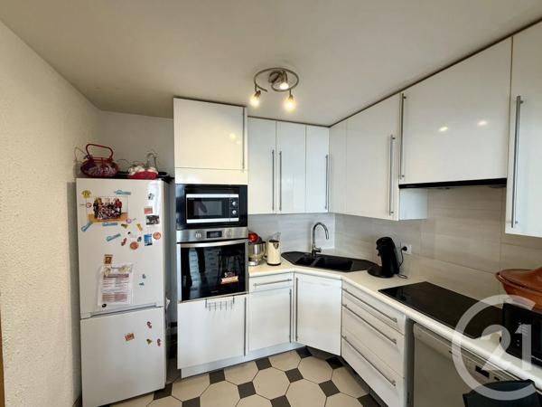 Maison à vendre  4 pièces - 102 m 2   DAMPARIS  - 39