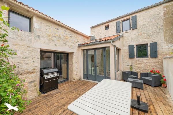 Maison à vendre 365 680 € Saint-Denis-d'Oléron 4 p 105 m² DPE D