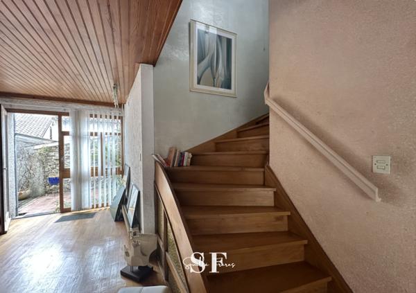 Maison 5 pièce(s) 3 chambre(s) 142 m²