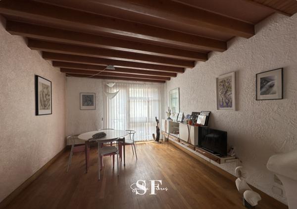 Maison 5 pièce(s) 3 chambre(s) 142 m²